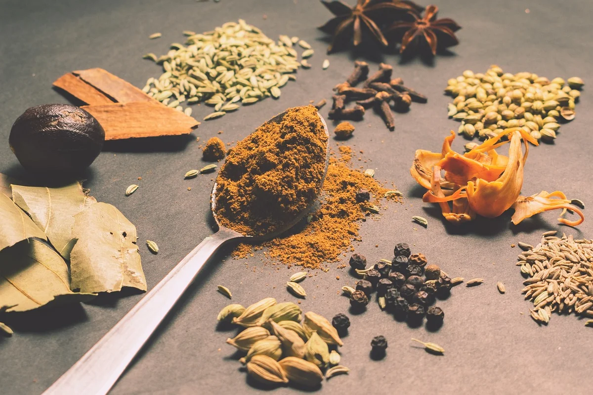 Préparer le curry : ma méthode pas à pas
